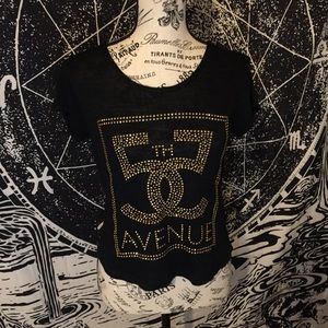 Black 5th Avenue shirt